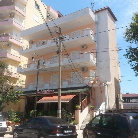 Christos Apartments Saranda Kültér fotó