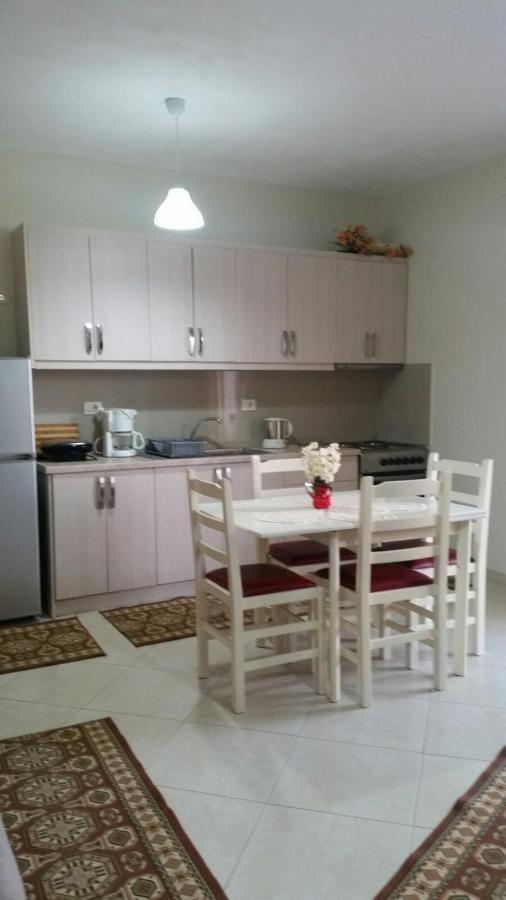 Christos Apartments Saranda Kültér fotó